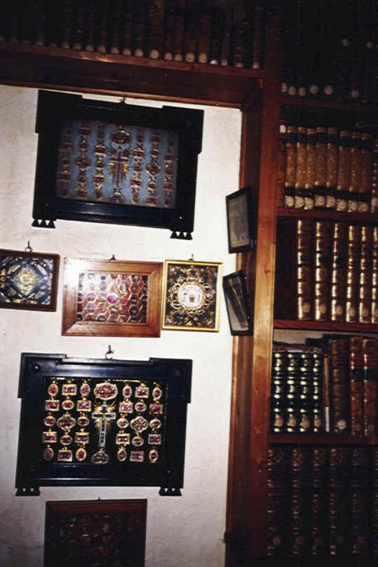 La Bibliothèque de Port-Royal possède plusieurs reliquaires d'assez belle facture
